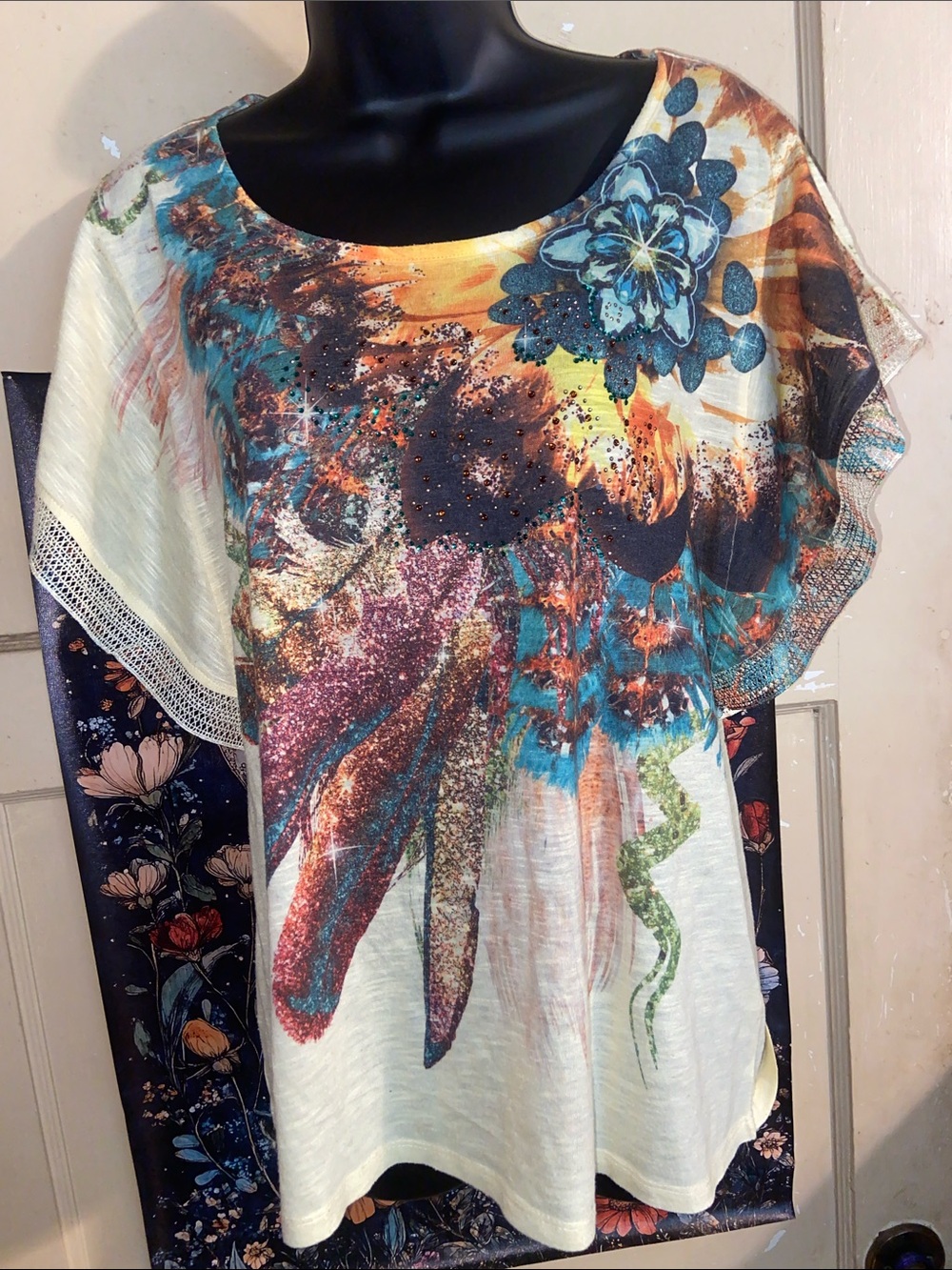 YELLOW FLORAL FLUTTER WING T-SHIRT Bling Stones ENERGĒ WORLD WEAR